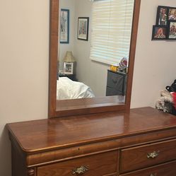 Girl’s Cherrywood bedroom Dressers 