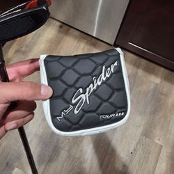 Taylormade MySpider tour S putter, 35" good condition