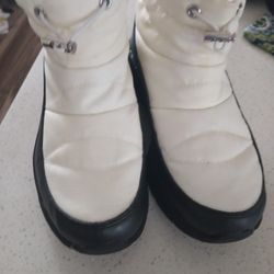 Shoes Girls. 6.5 Sketchers