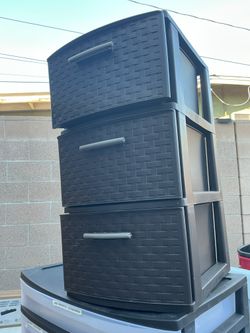 3-Drawer Wicker Style Plastic Storage Tower / Organizer Dresser