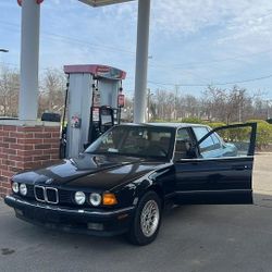 1990 BMW 735iL