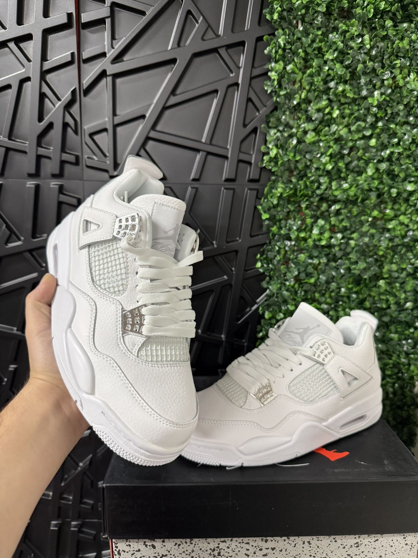 Aj4 Nike Air jordan 4 retro Pure Money , Metal Size 7,7.5,8,8.5,9,9.5,10,10.5,11,12