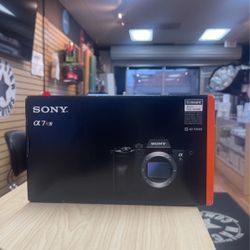 Sony A7R IV ##**