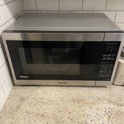 Panasonic  Microwave Oven