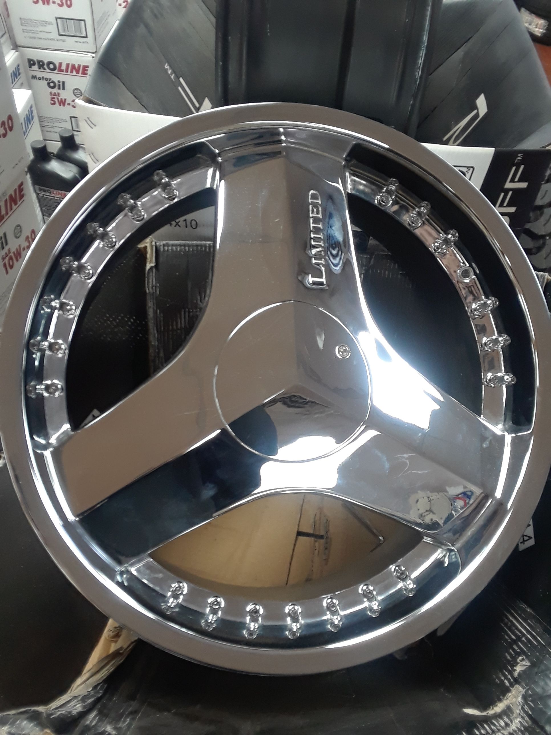 BRAND NEW 22INCH LIMITED WISHBONES RIMS