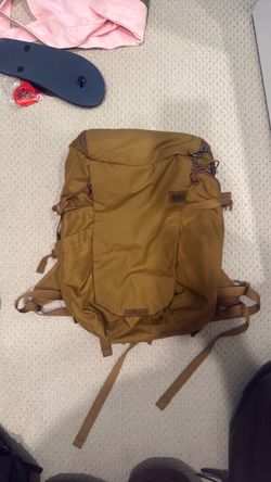 REI Co-op Hiking Backpack. Ruck pack 18L