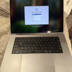 MacBook Pro M1 16”