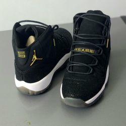 Zapatillas Air Jordan 11 Retro
Heiress Black Stingray