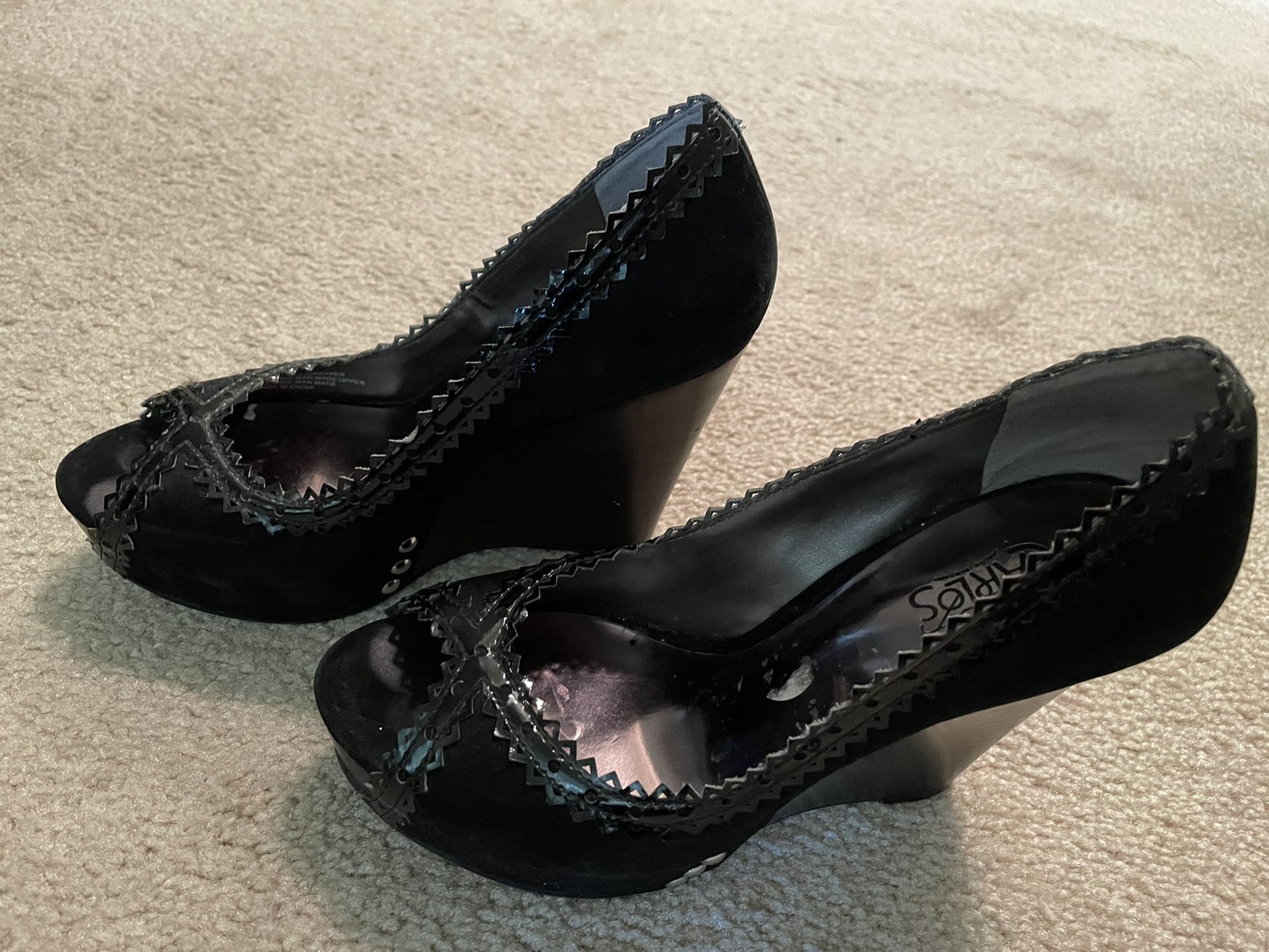 Women’s Shoes - Size 5.5