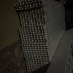 Vinyl Fence Around 100 Ln Ft With Post And The Rails 