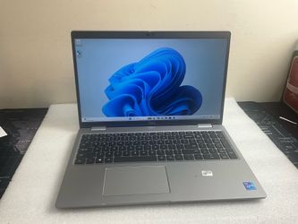 Dell Latitude 5520 15.6” i7-1185G7 16GB RAM 512GB SSD Win 11 Pro  Description  Dell Latitude 5520 Business Laptop  Brand: Dell Series: Latitude Model: