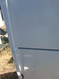 G.\nE refrigerator