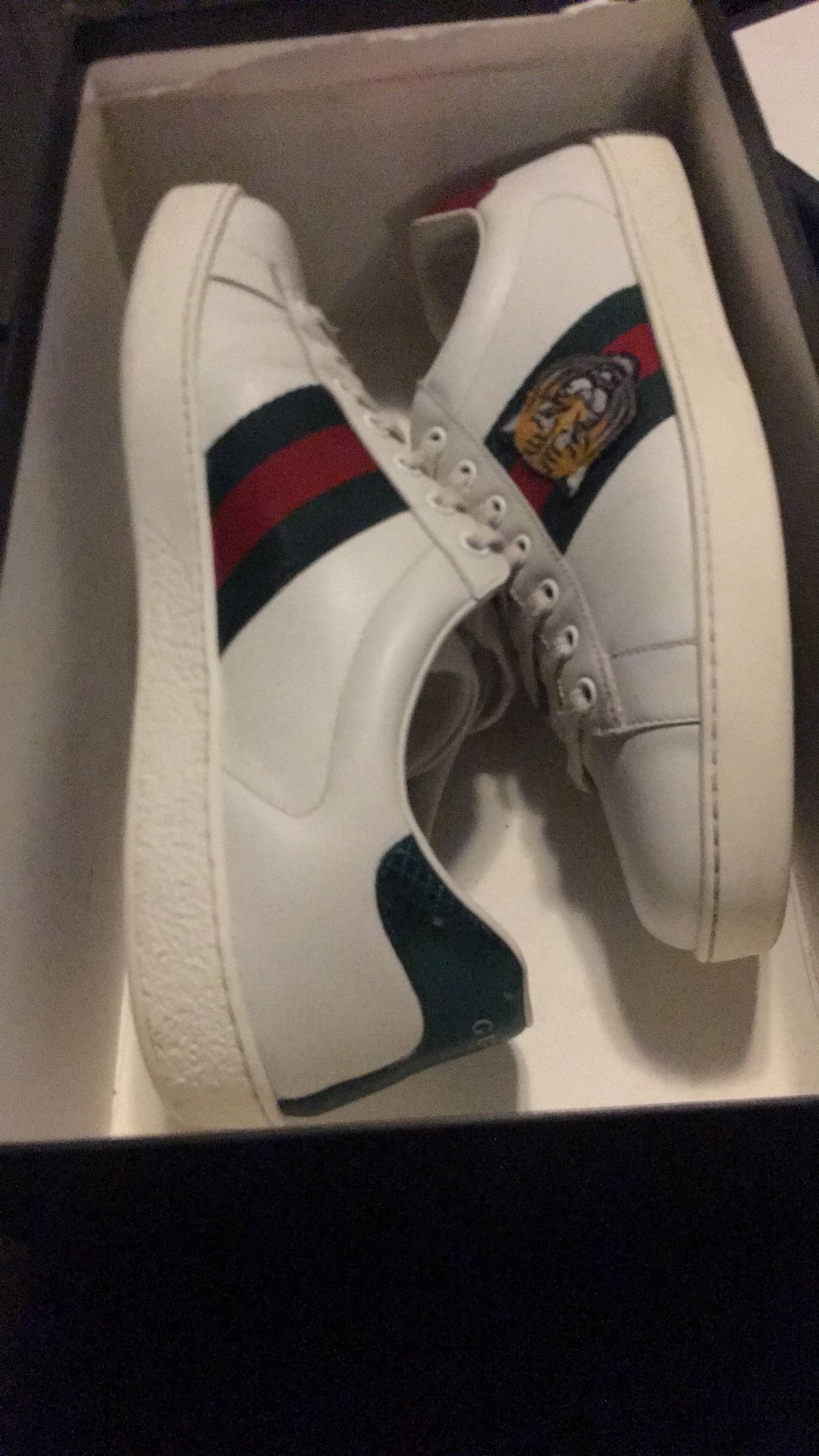 Gucci Ace Tiger Shoe Size 9 1/2  White