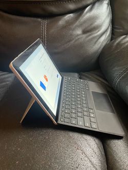 Microsoft Surface go pro 2 tablet with keyboard and charger