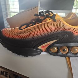 Nike DN-SE Running Shoes NEW