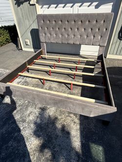 King Upholstered Bed Frame - Tufted Gray Headboard