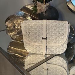 White Goyard Shoulder Bag