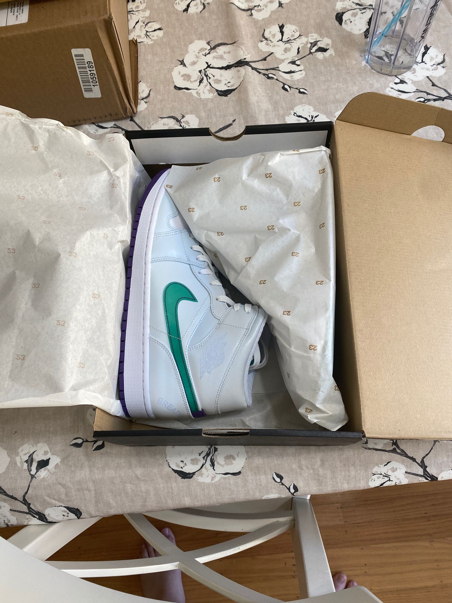 Brand New DS Jordan 1 mid Luka Doncic size 11 $170