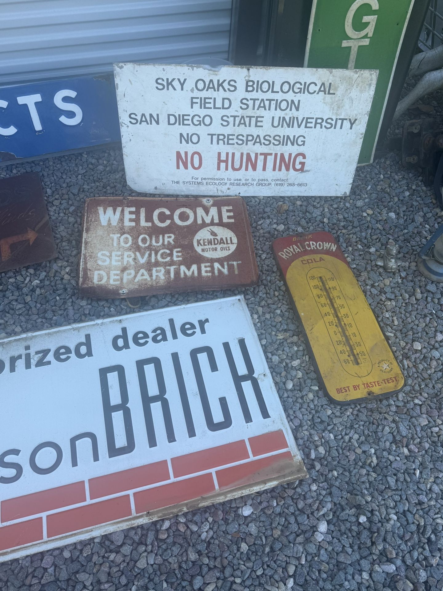 Vintage Signs Automotive Motorcycle Collectibles