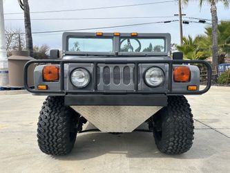 Custom 6 seat hummer