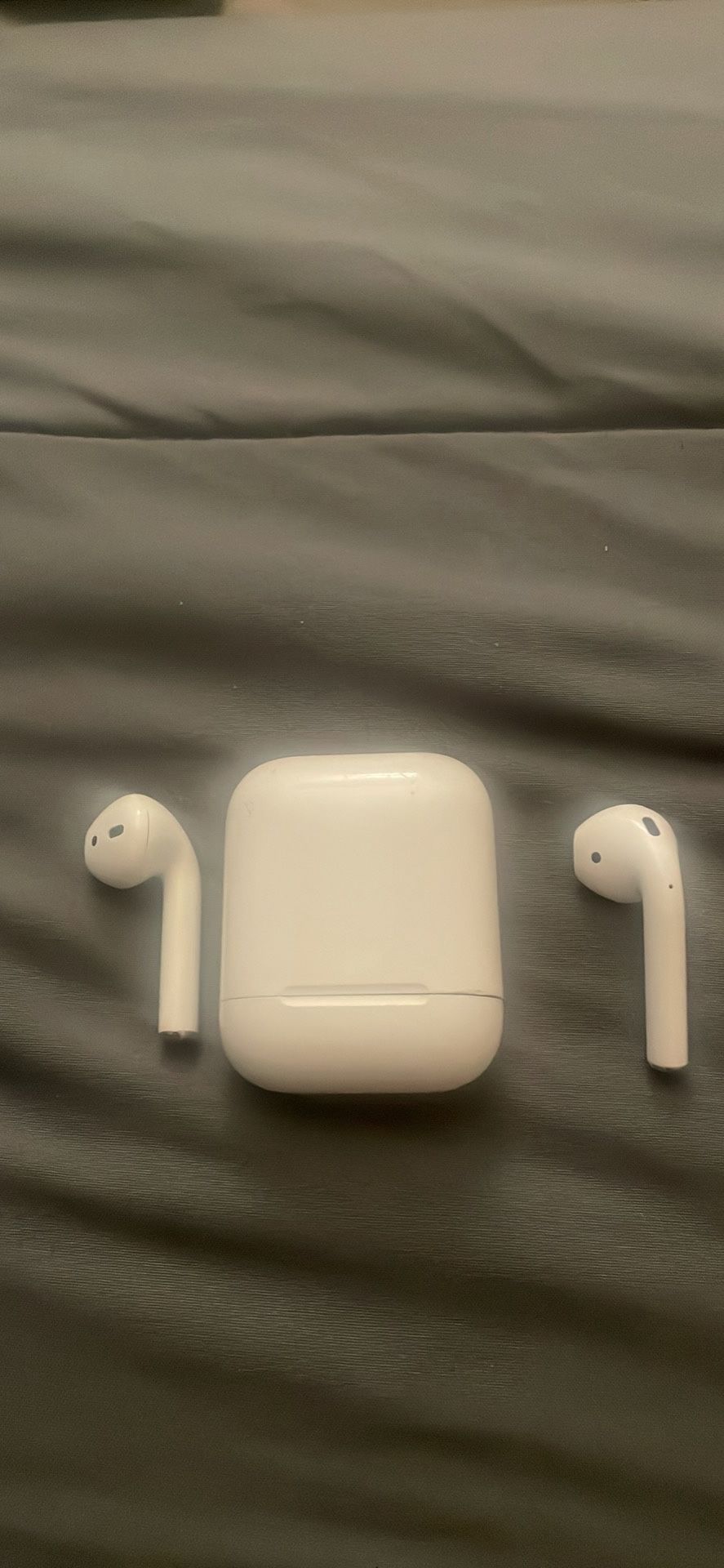 AirPods second generation