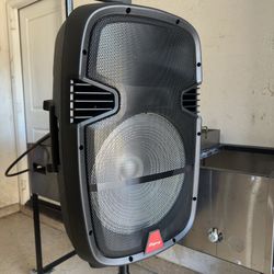 Portable Dj Mixer - 15” Woofer 