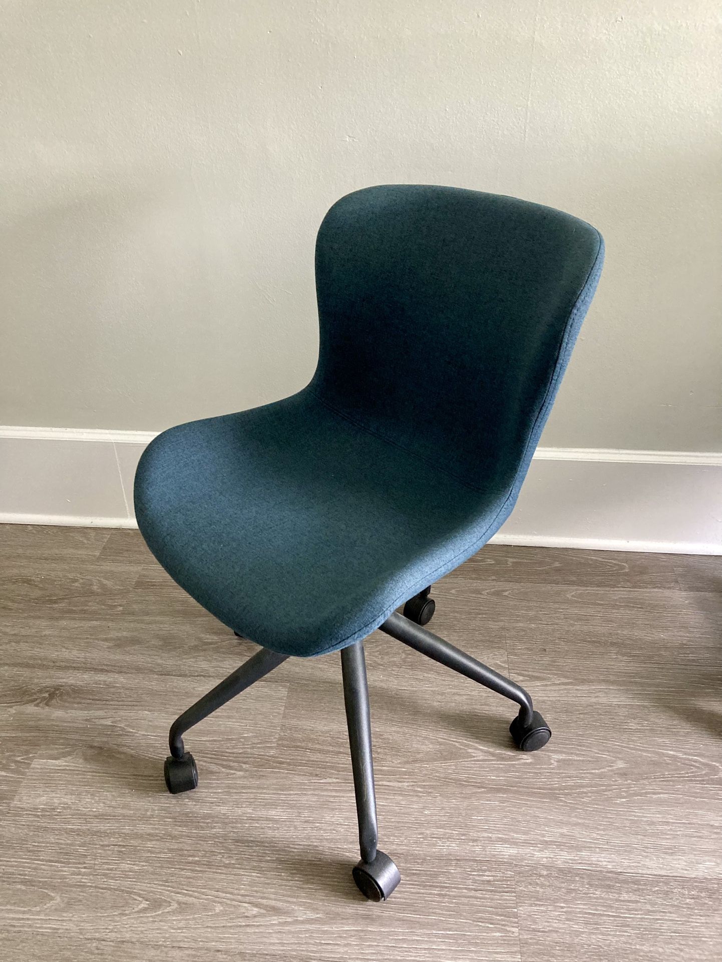 Small Desk Chair