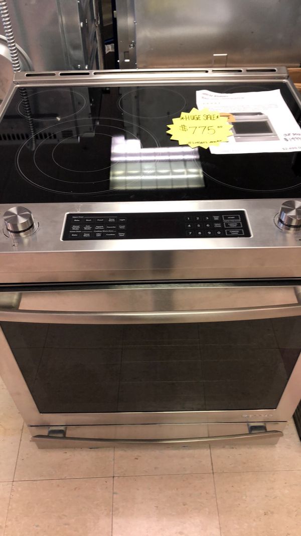Jenn air electric stove for Sale in Chicago, IL OfferUp