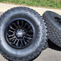 New 18" AGP wheels 8x165.1 Good Year 35" Tires 