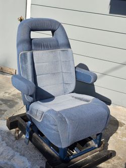 Vintage Unique Gaming Desk chair from car