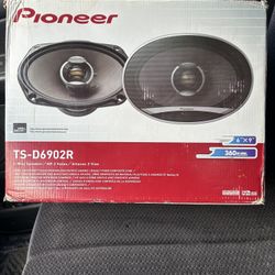 Pioneer 6x9s X2