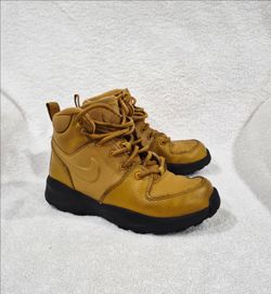 Nike Manoa LTR Boots unisex, Size 2Y, Wheat/Black, BQ5373-700