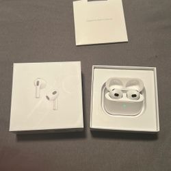 AirPods Gen 3