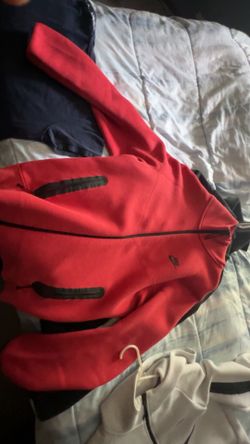 Red Small Nike Tech Mens SMall