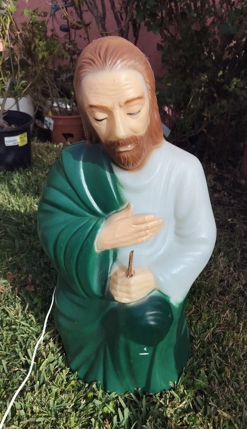 Brand Empire, the Good Shepherd, Lighted Blow Mold, Includes Light Cord, Retired, Hard to Find, Excellent Condition.