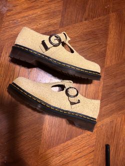 Dr Martens T-Bar Hazy Yellow Long Napped Suede Mary Jane Size 7 Women’s