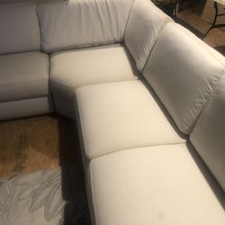 Sectional Couch With Day Bed