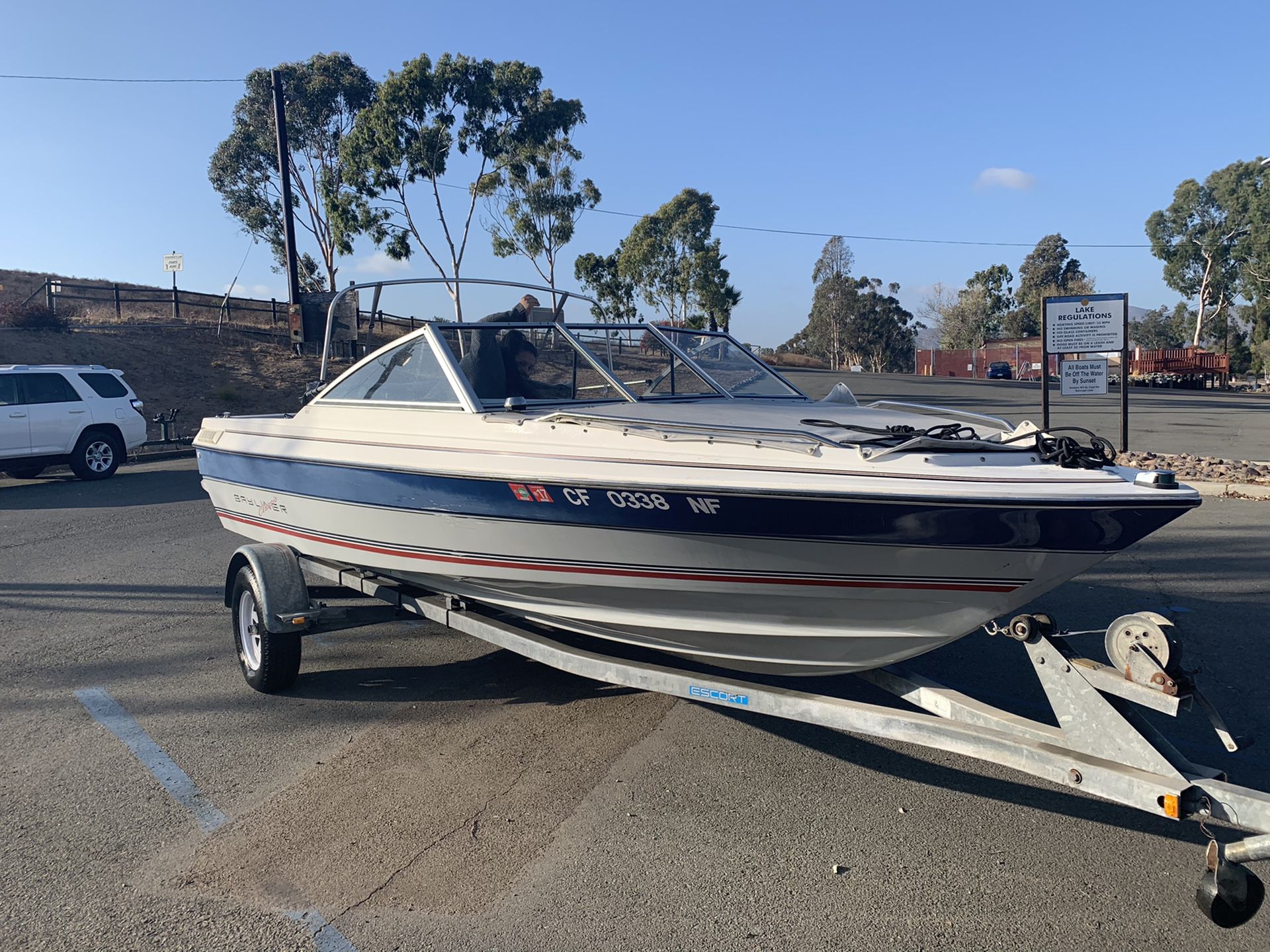1992 bayliner classic... boat and trailer