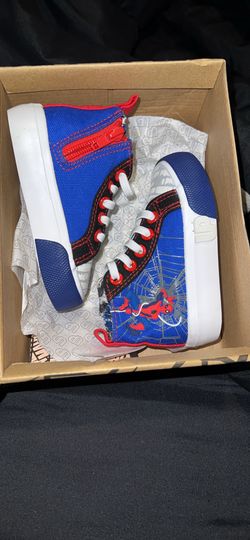 Marvel Ground Up Toddler 5 