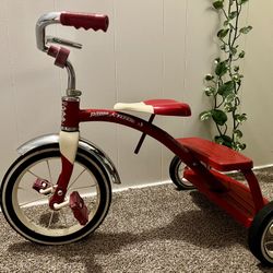 Radio Flyer Kids Tricycle Red 