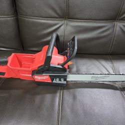 Milwaukee M18 FUEL 16 in. 18V Lithium-Ion Brushless Battery Chainsaw (Tool-Only)