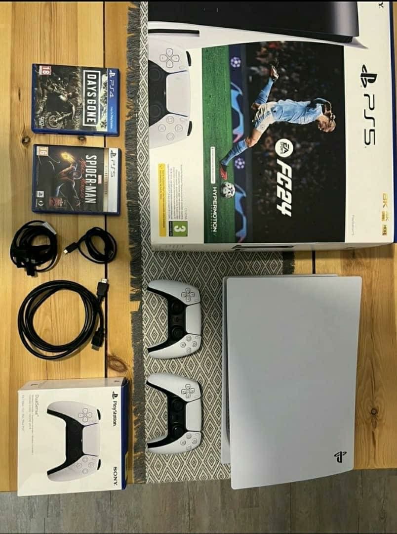 Playstation Five