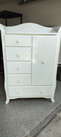 White dresser