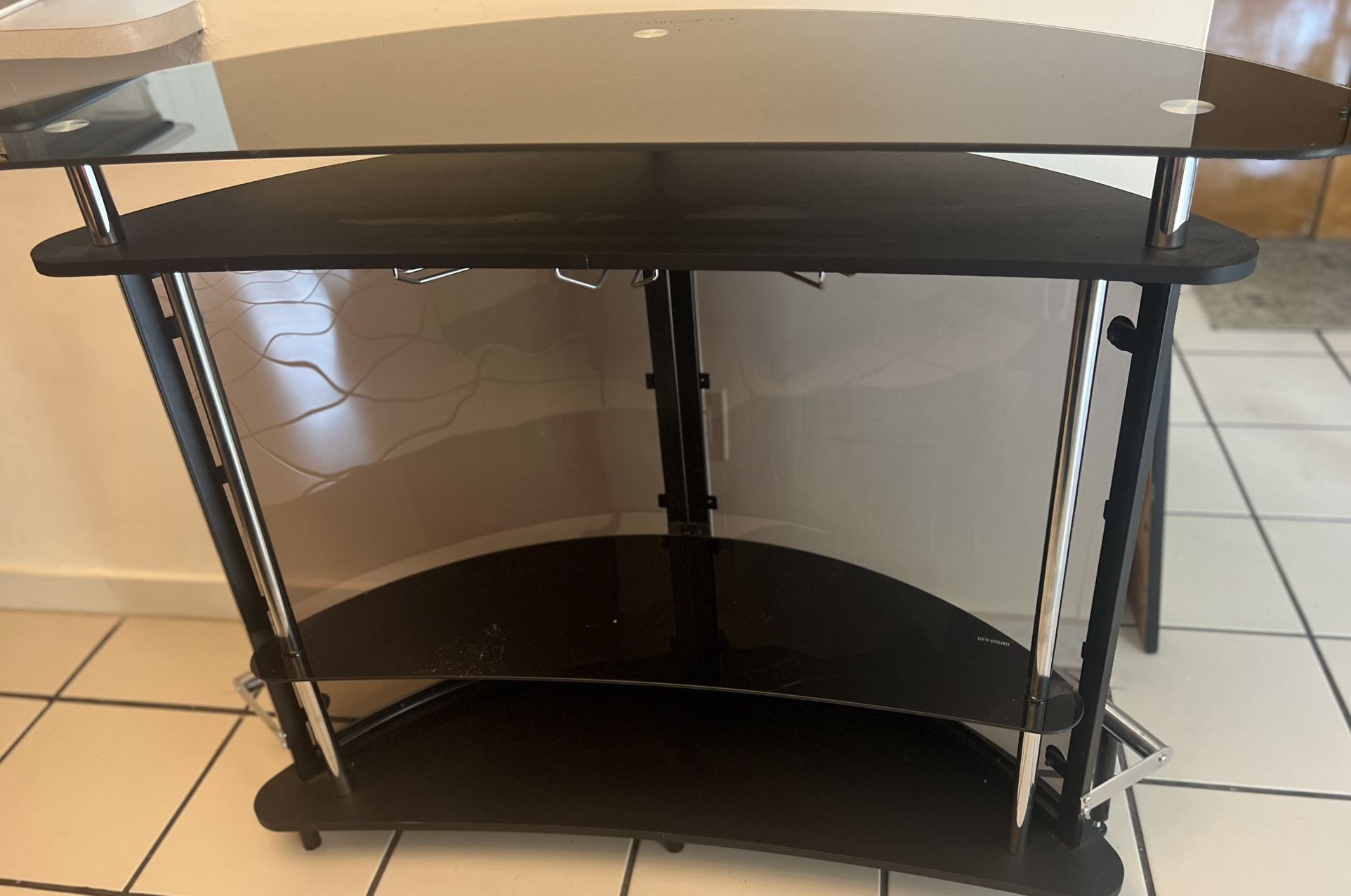 Beautiful Glass Top Bar. Black Laquer. Finish With Chrome Trim. There Is Even Ability In Wine Glass Rack A Chrome Foot Rest