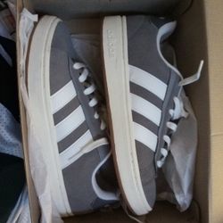 Adidas Size 10 