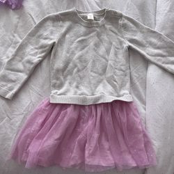 Lots Of Girls Brand Names Clothes Gently Used $1