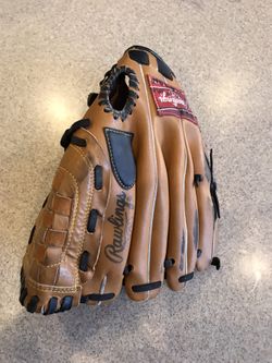 Rawlings RBG97 11 1/2 Inch Glove