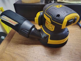 DEWALT XR Random Orbit Palm Sander