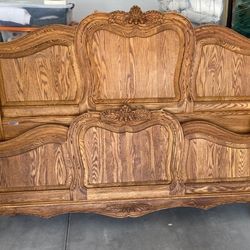 Oak Interiors Versailles Collection King Size Bed
