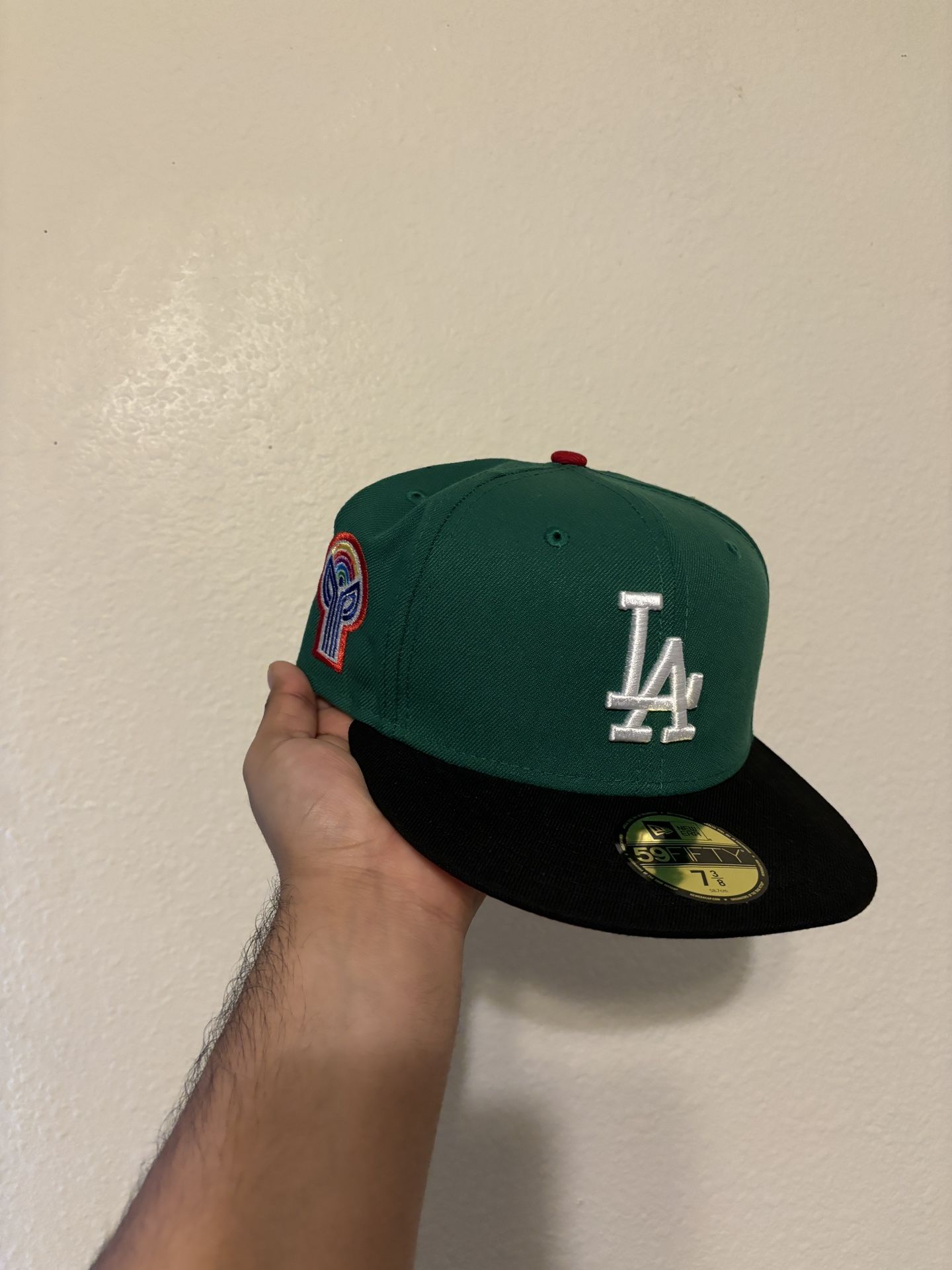 Size 7 3/8 Hats